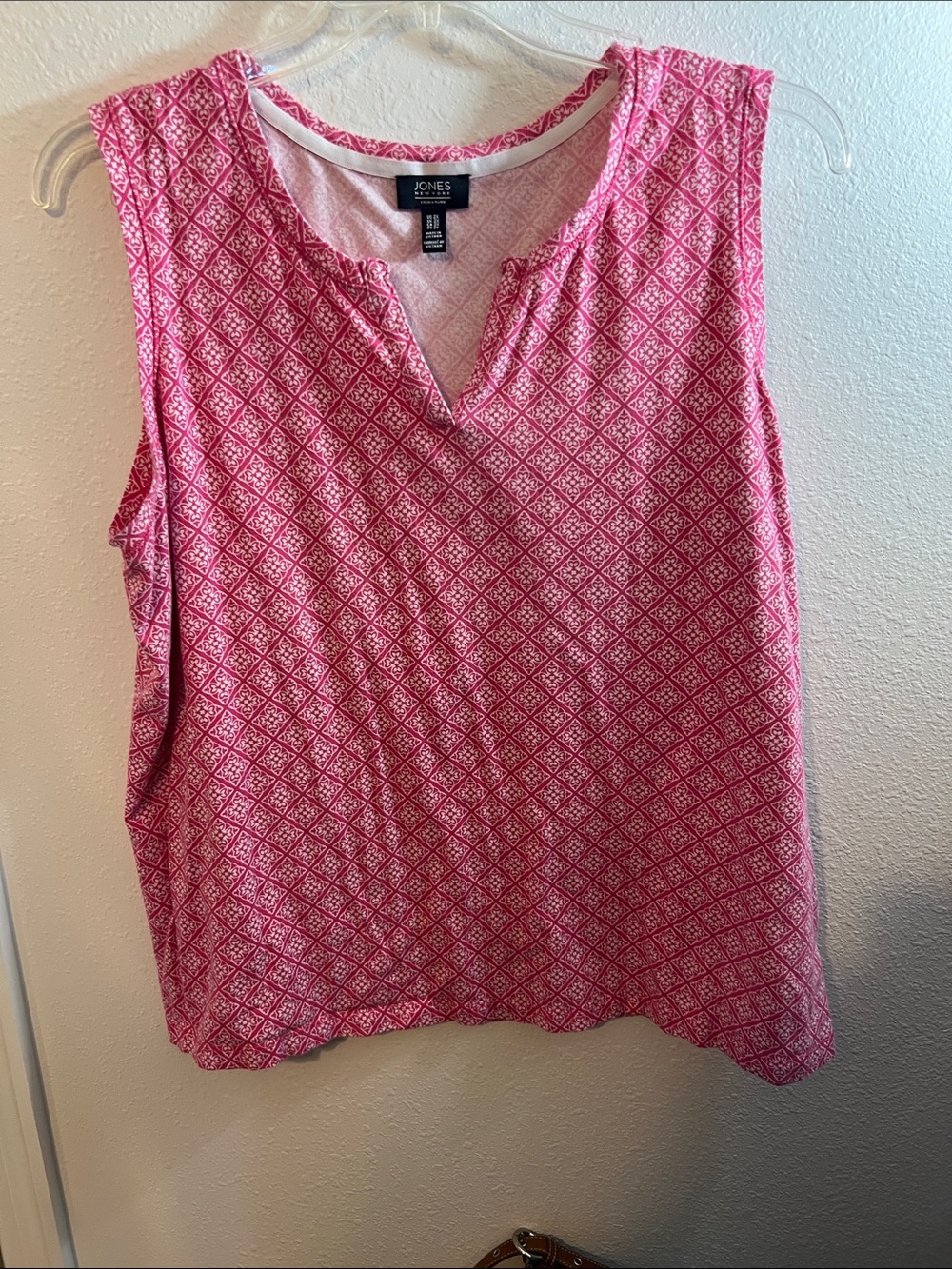 Jones New York Pink Diamond-Print Sleeveless Tank